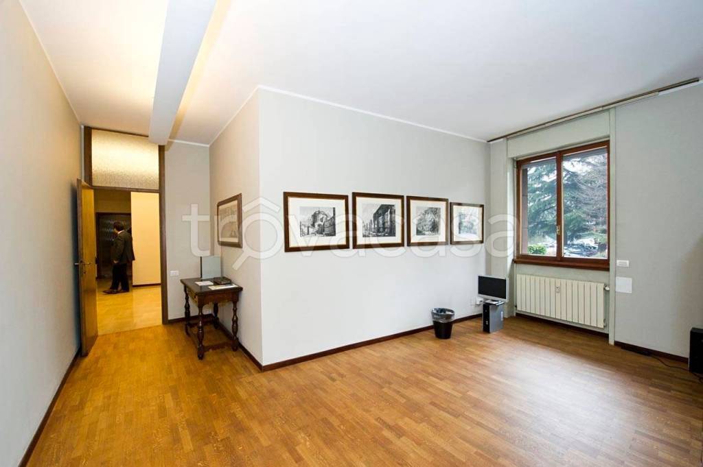ufficio in affitto a Bergamo in zona Borgo Palazzo