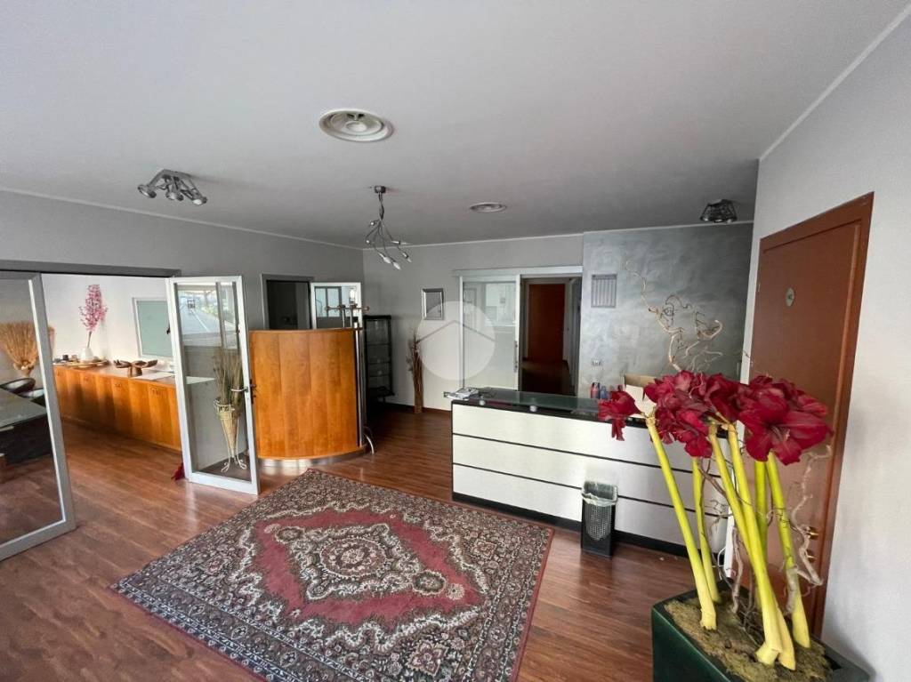ufficio in affitto a Bergamo in zona Malpensata
