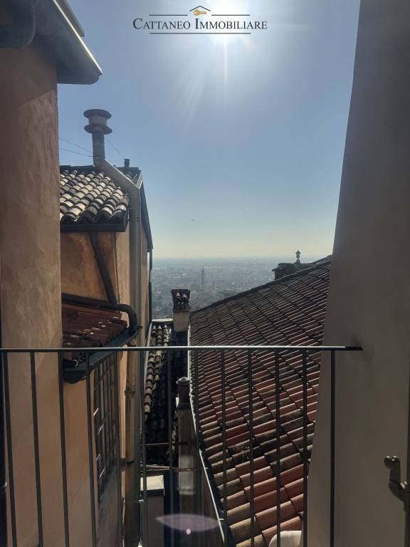 appartamento in affitto a Bergamo in zona Città Alta