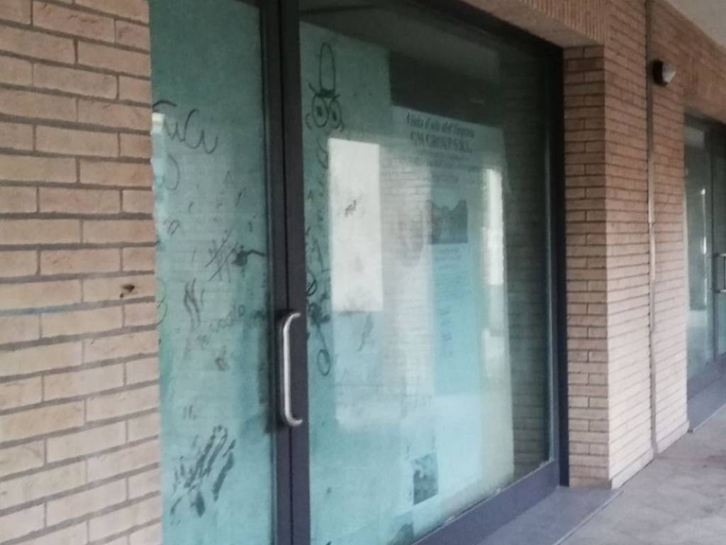 negozio in affitto a Bergamo in zona Bergamo Centro