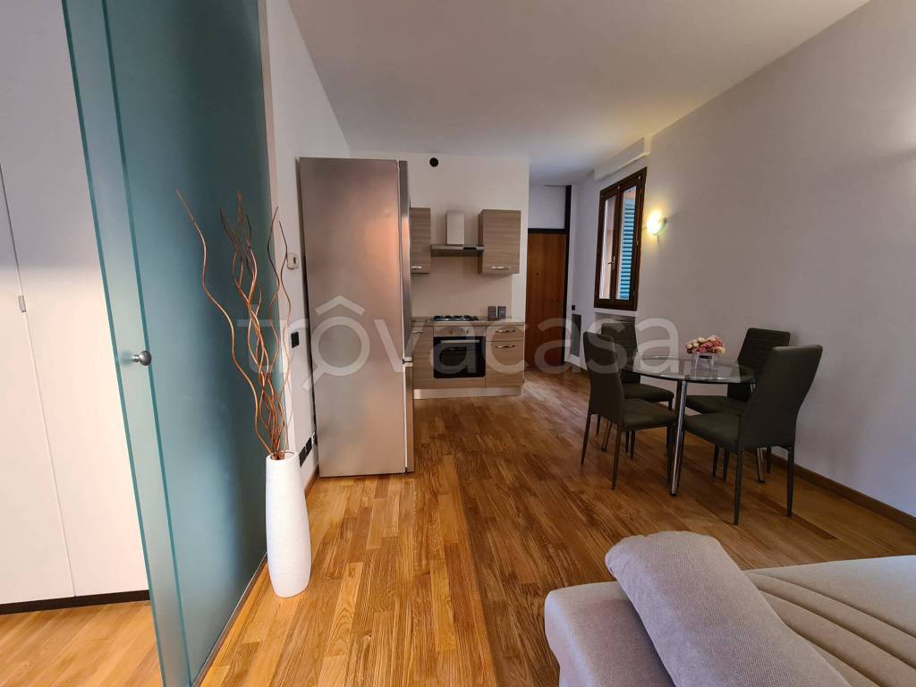 appartamento in affitto a Bergamo in zona Città Alta