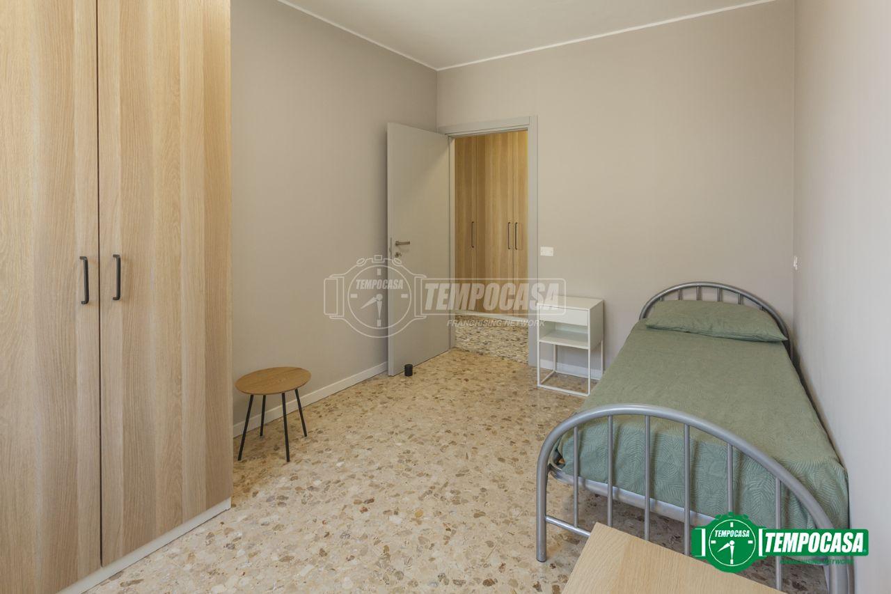 negozio in affitto a Bergamo in zona Borgo Pignolo