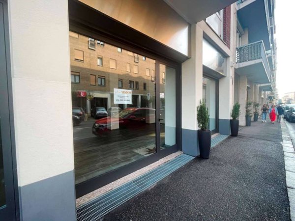 negozio in affitto a Bergamo in zona Borgo Palazzo
