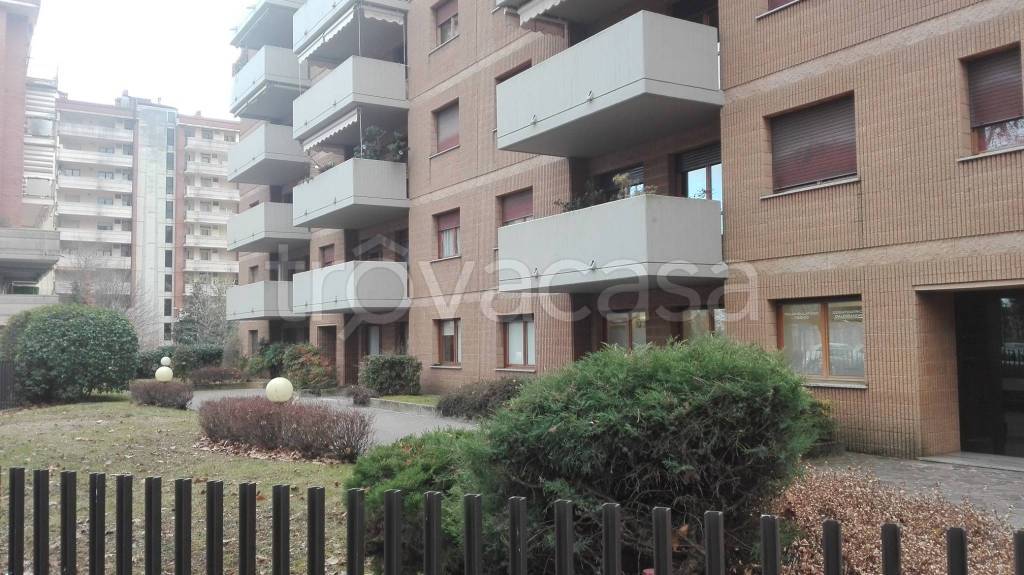 appartamento in affitto a Bergamo in zona Monterosso