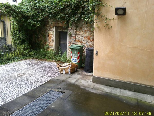 negozio in affitto a Bergamo in zona Borgo Palazzo