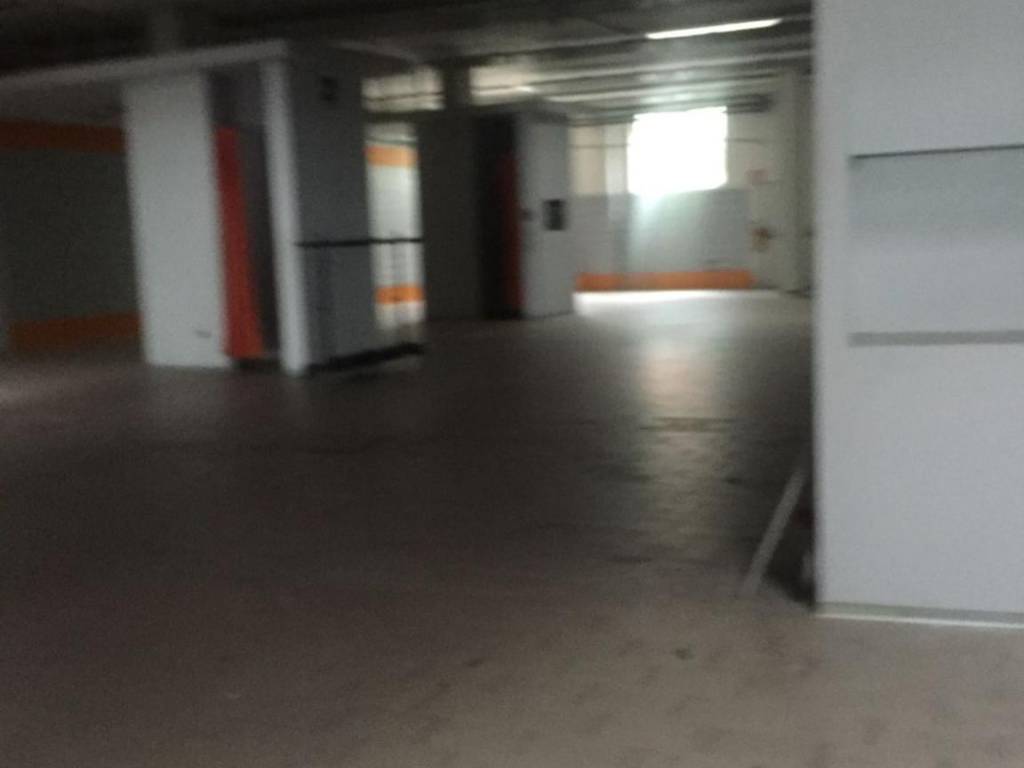locale commerciale in affitto a Bergamo in zona Borgo Palazzo