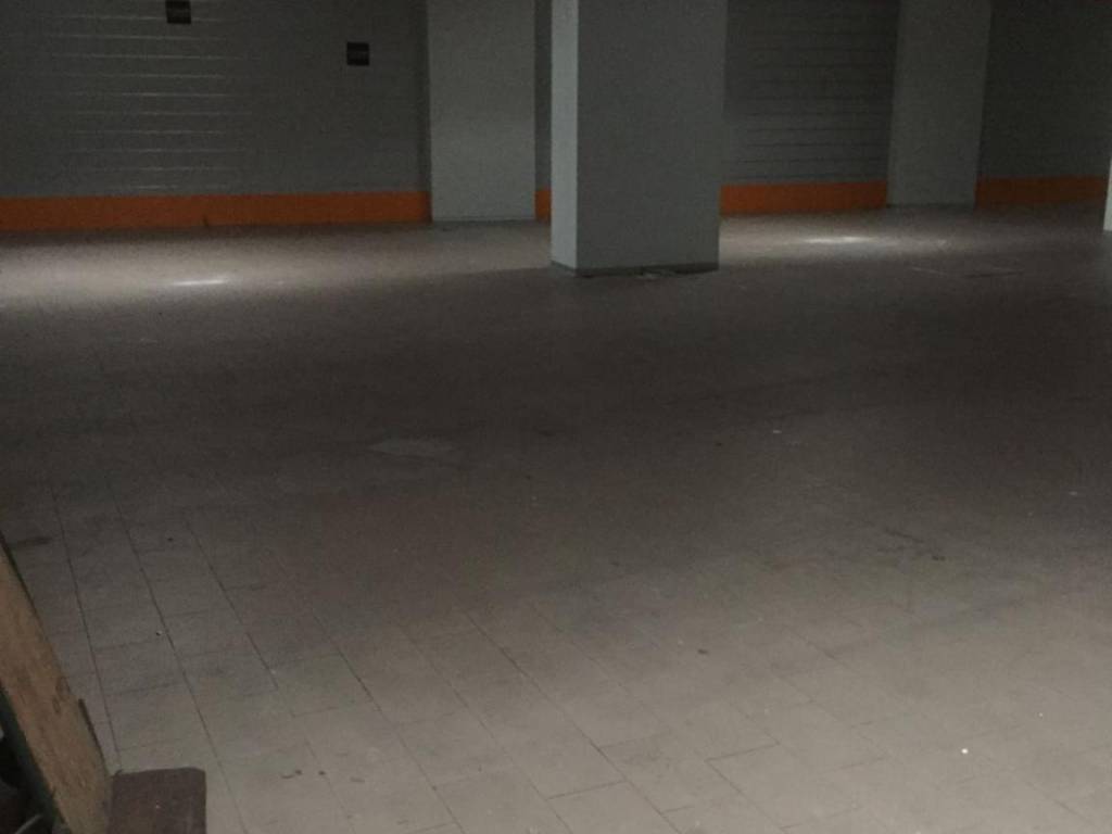 locale commerciale in affitto a Bergamo in zona Borgo Palazzo