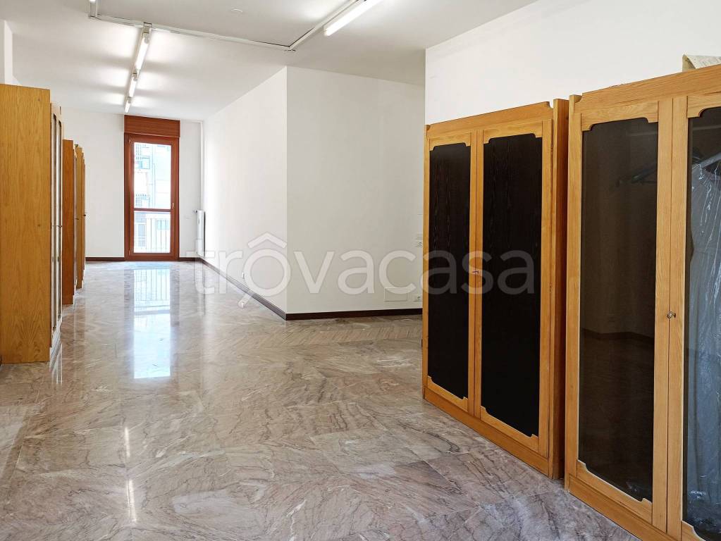 appartamento in affitto a Bergamo in zona Città Alta