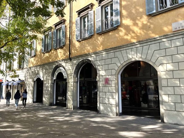 negozio in affitto a Bergamo in zona Bergamo Centro