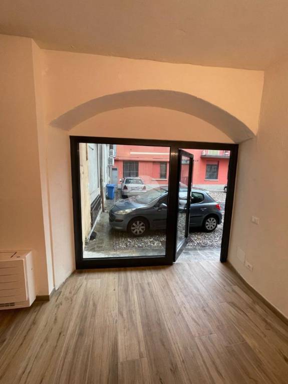 negozio in affitto a Bergamo in zona Borgo Palazzo