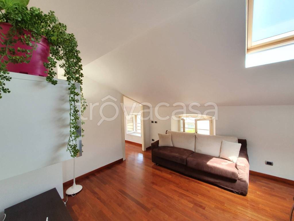 appartamento in affitto a Bergamo in zona Città Alta