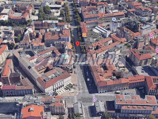 negozio in affitto a Bergamo in zona Bergamo Centro