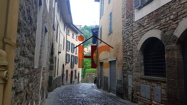 appartamento in affitto a Bergamo in zona Città Alta