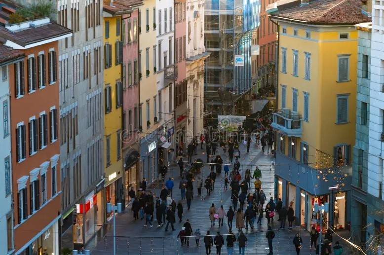 negozio in affitto a Bergamo in zona Borgo Palazzo