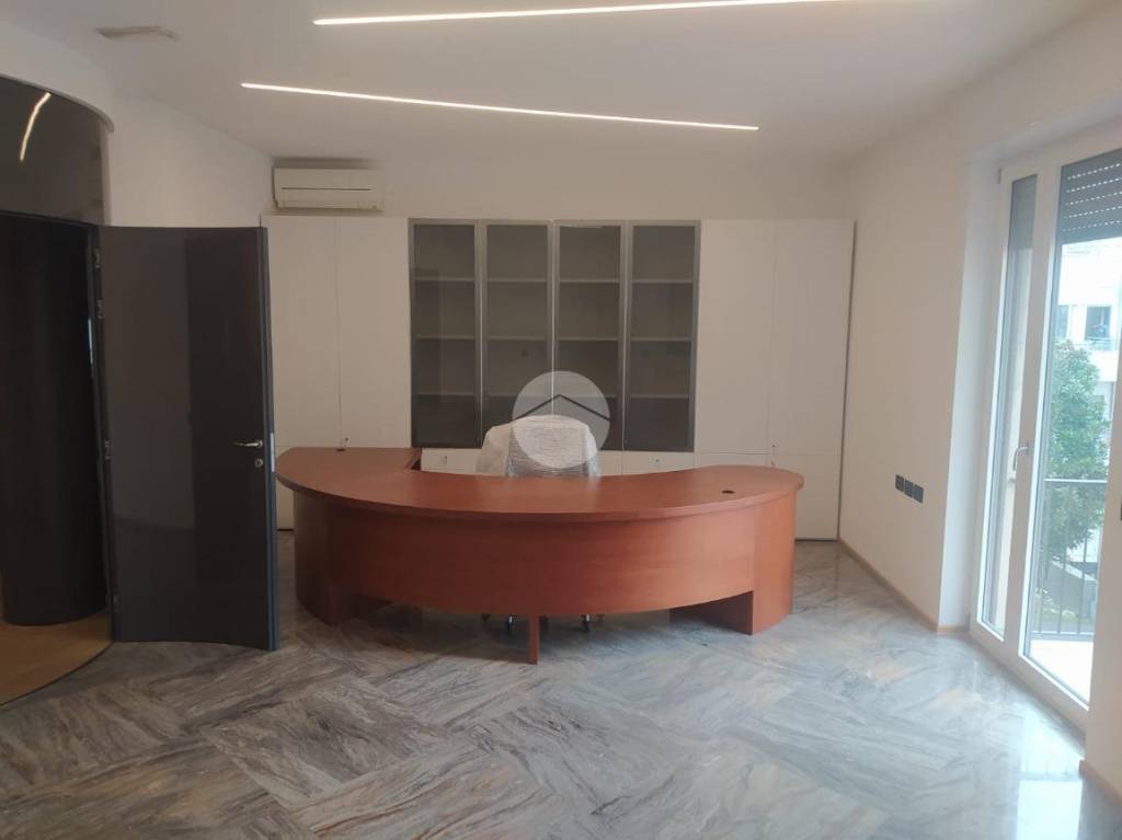ufficio in affitto a Bergamo in zona Città Alta