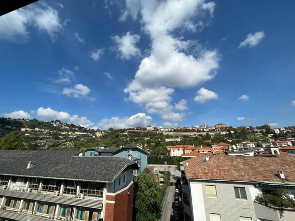 appartamento in affitto a Bergamo in zona Longuelo