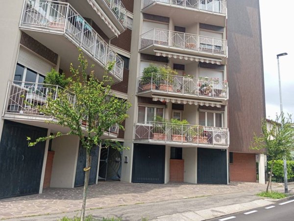 appartamento in affitto a Bergamo in zona Borgo Pignolo