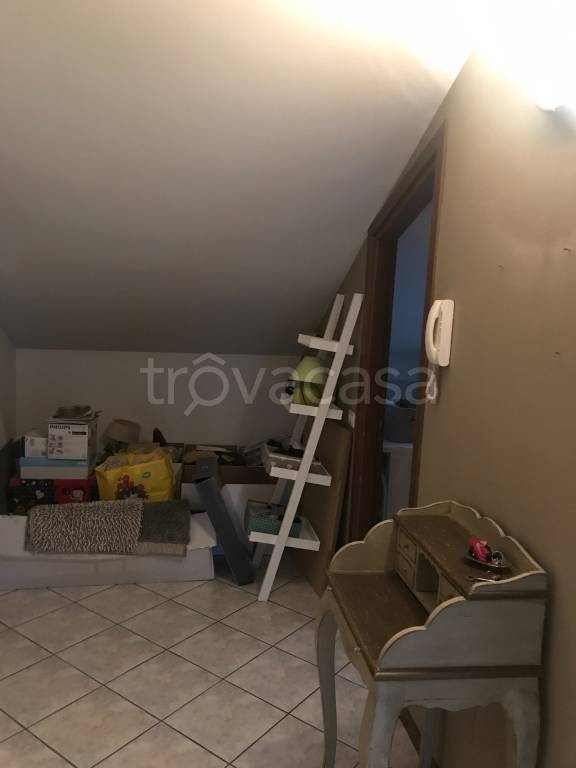 appartamento in affitto a Bergamo in zona Canovine