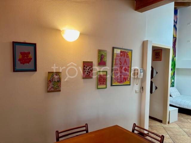 appartamento in affitto a Bergamo in zona Borgo Santa Caterina