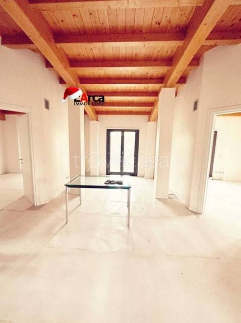 ufficio in affitto a Bergamo in zona Valtesse/Valverde