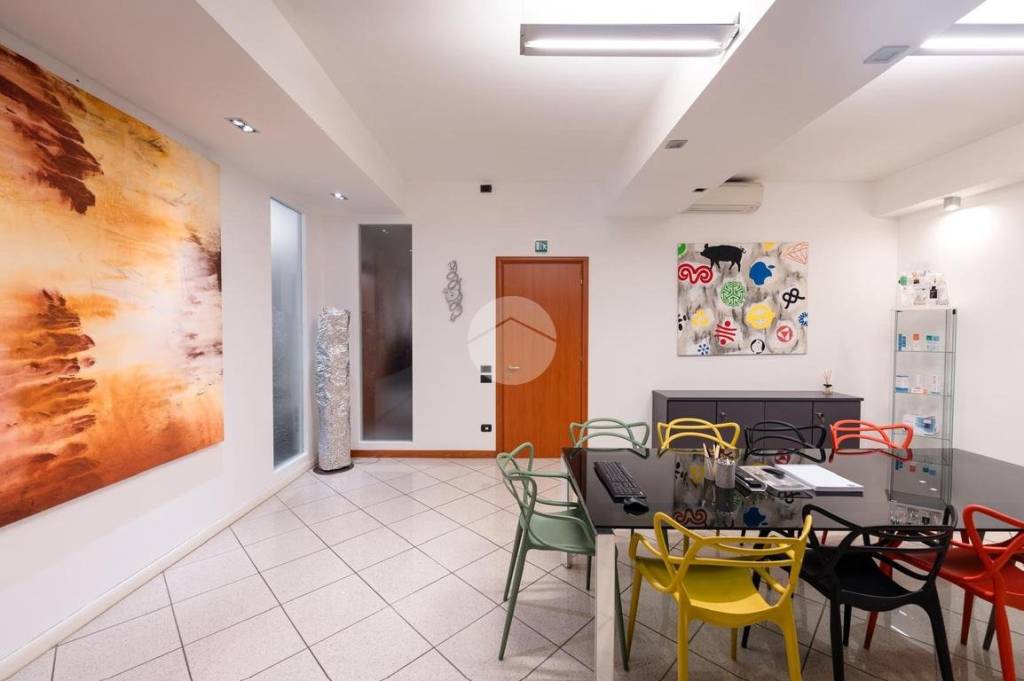ufficio in affitto a Bergamo in zona Città Alta