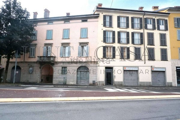 loft in affitto a Bergamo in zona Città Alta