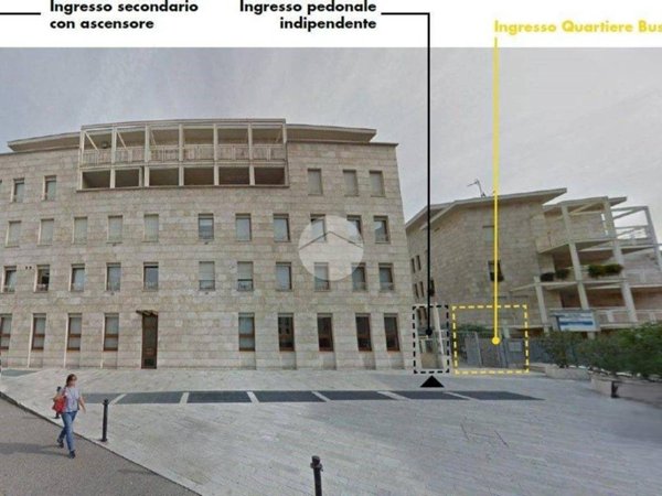 negozio in affitto a Bergamo in zona Borgo Palazzo