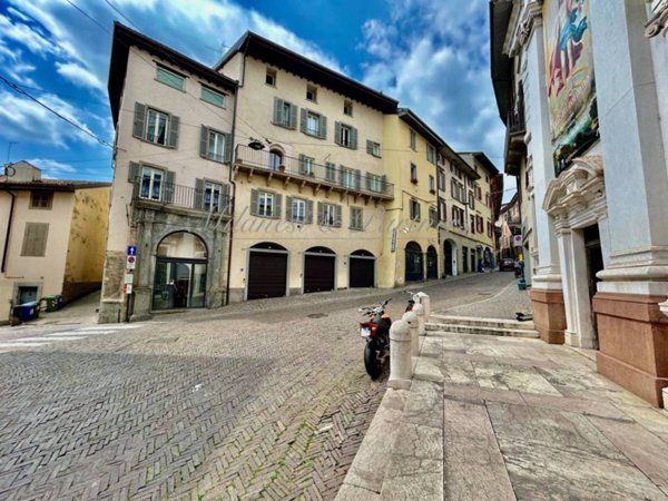 appartamento in affitto a Bergamo in zona Borgo Pignolo