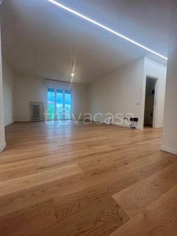 appartamento in affitto a Bergamo in zona Borgo Santa Caterina