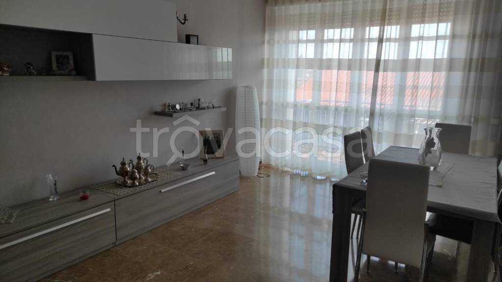 appartamento in affitto a Bergamo in zona Borgo Pignolo