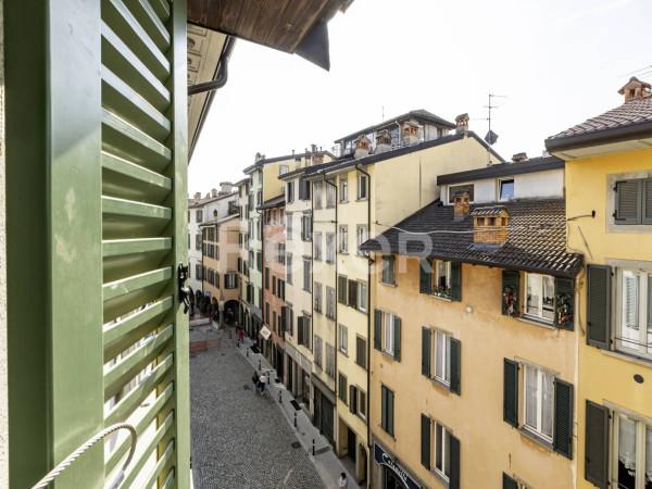 appartamento in vendita a Bergamo in zona Bergamo Centro