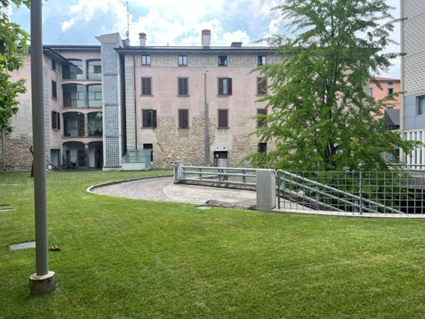 appartamento in affitto a Bergamo in zona Borgo Palazzo