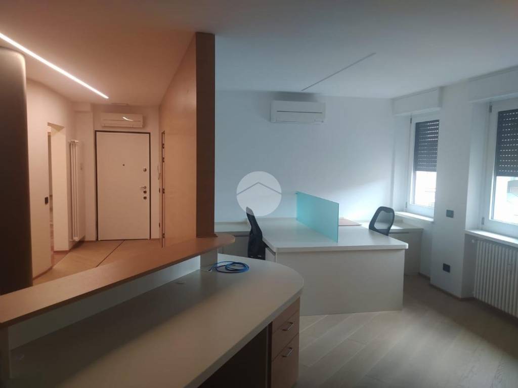 ufficio in affitto a Bergamo in zona Città Alta