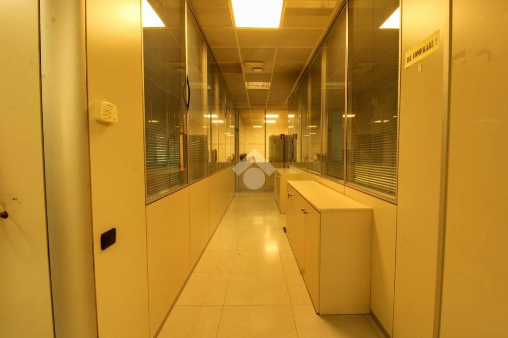 ufficio in affitto a Bergamo in zona Canovine
