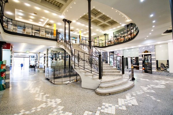 negozio in affitto a Bergamo in zona Bergamo Centro