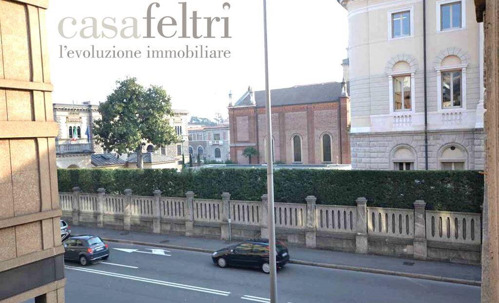negozio in affitto a Bergamo in zona Borgo Palazzo