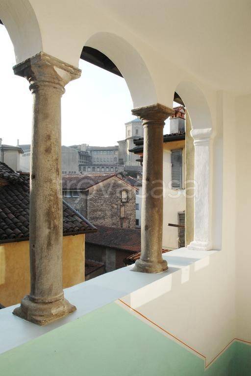 appartamento in affitto a Bergamo in zona Città Alta