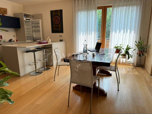 appartamento in affitto a Bergamo in zona Canovine