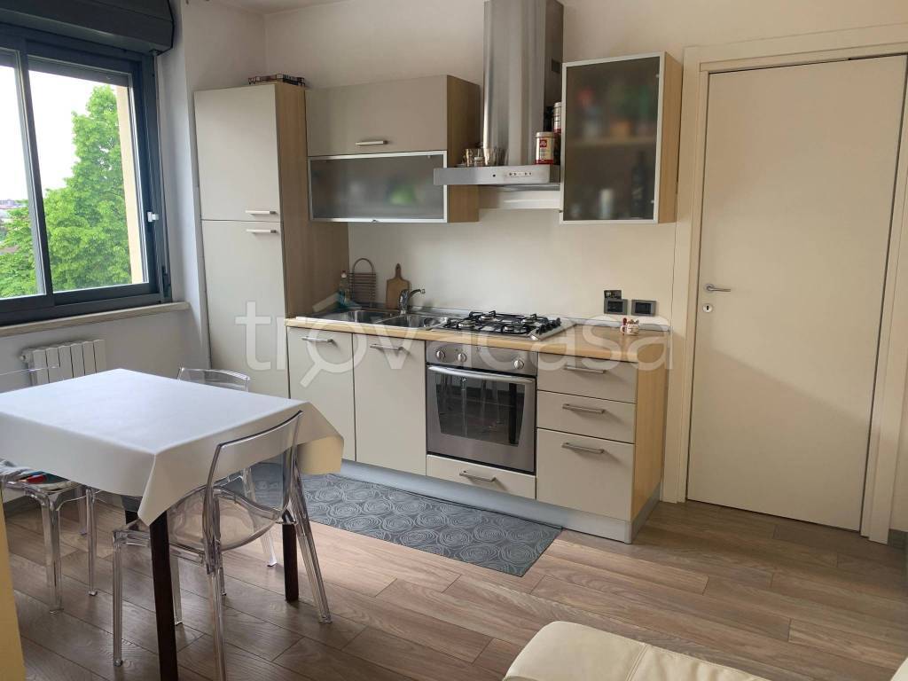 appartamento in affitto a Bergamo in zona Borgo Palazzo