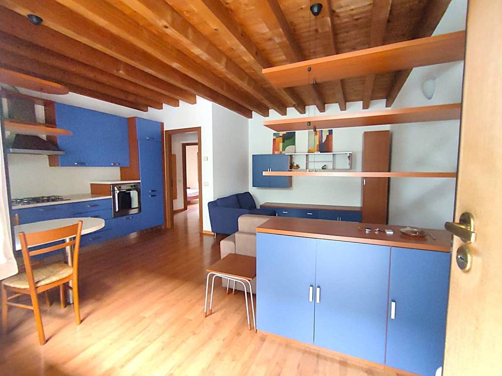 appartamento in affitto a Bergamo in zona Loreto