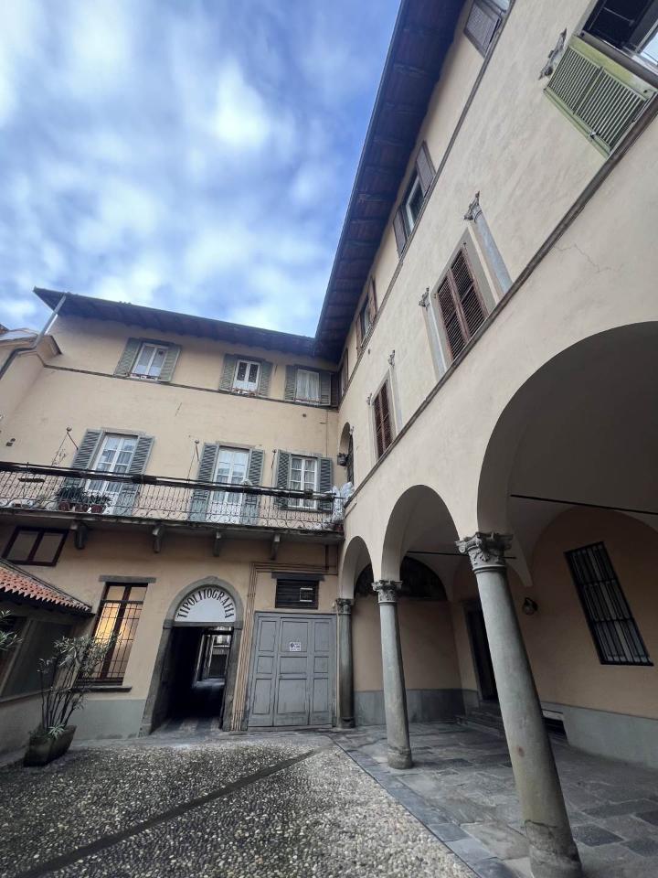 appartamento in affitto a Bergamo in zona Borgo Palazzo