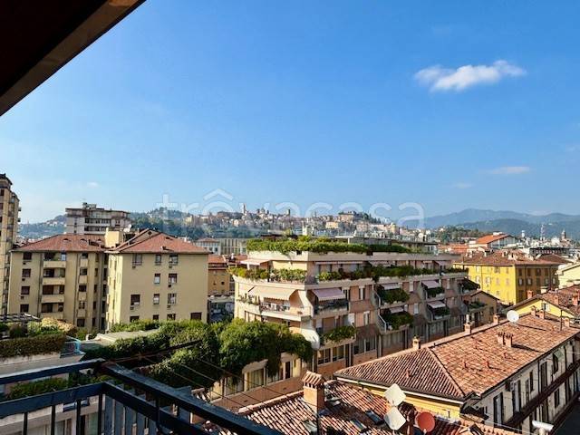 appartamento in affitto a Bergamo in zona Città Alta