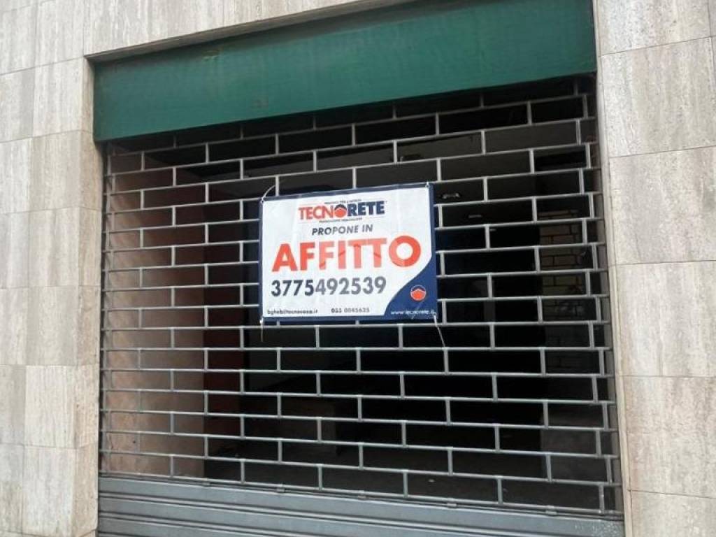 negozio in affitto a Bergamo in zona Malpensata