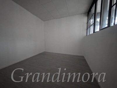 locale commerciale in affitto a Bergamo in zona Canovine