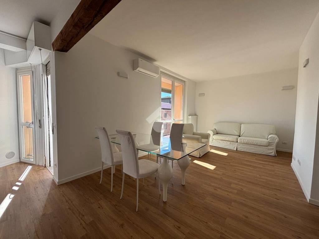 appartamento in affitto a Bergamo in zona Colognola