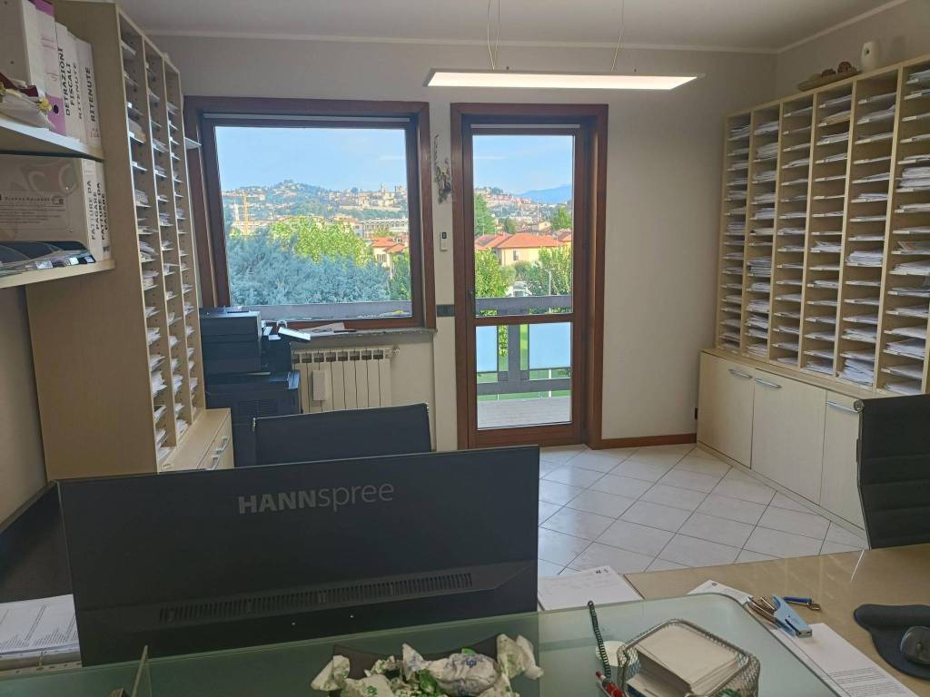 ufficio in affitto a Bergamo in zona Malpensata