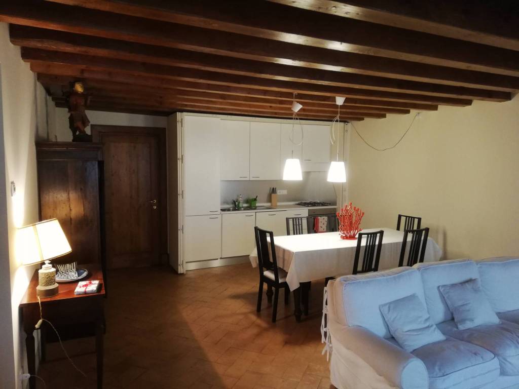 appartamento in affitto a Bergamo in zona Borgo Pignolo