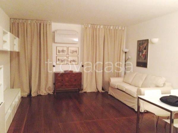 appartamento in affitto a Bergamo in zona Città Alta