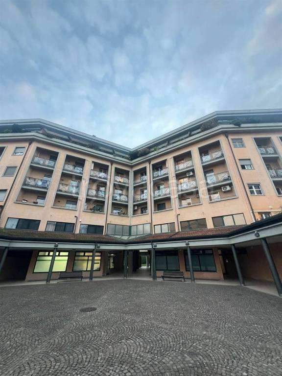 appartamento in affitto a Bergamo in zona Longuelo