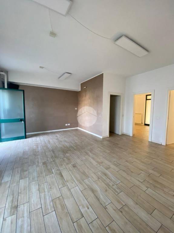 ufficio in affitto a Bergamo in zona Boccaleone